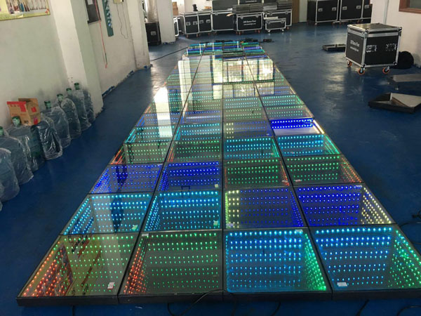 led assy floor 200W F03 1 600.jpg led assy floor 200W F03 1 600.jpg